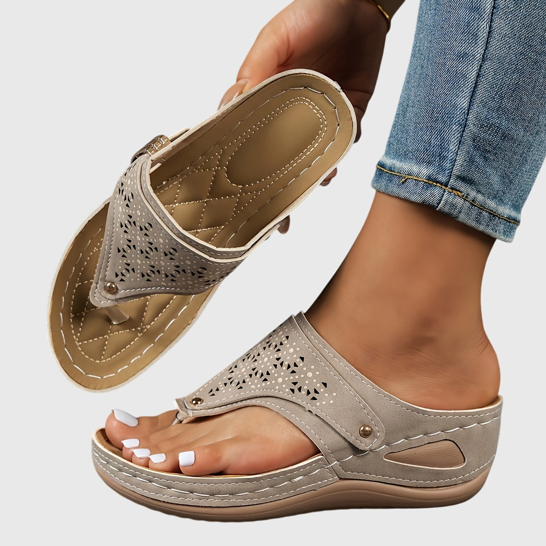 Anika - Flip-Flop Sandals